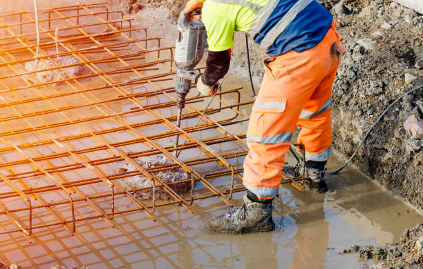 Best Concrete Installation Cost  in Bloomington, CA